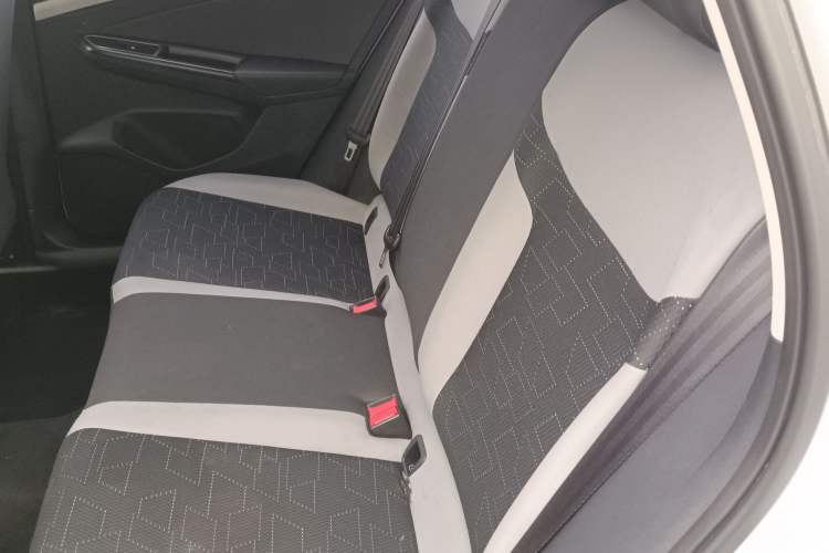 Used Jetta VS5 2023 280TSI Automatic Trend Edition Left Rear Seat