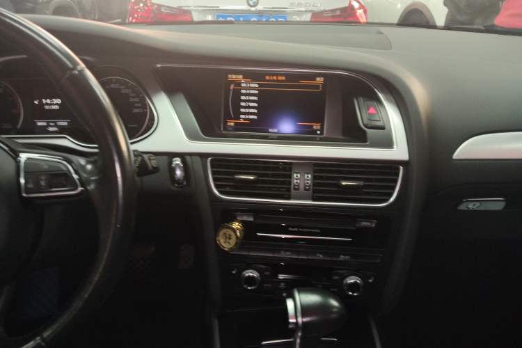 Used Audi A4 (Import) 2014 40 TFSI allroad quattro plus version