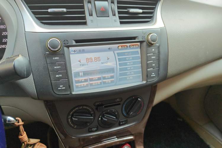 Used Nissan Sylphy 2012 1.6 XL CVT Luxury Edition Audio And AC Panel