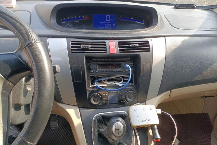 Used FORTHING Joyear SUV 2012 1.6L Luxury Model
