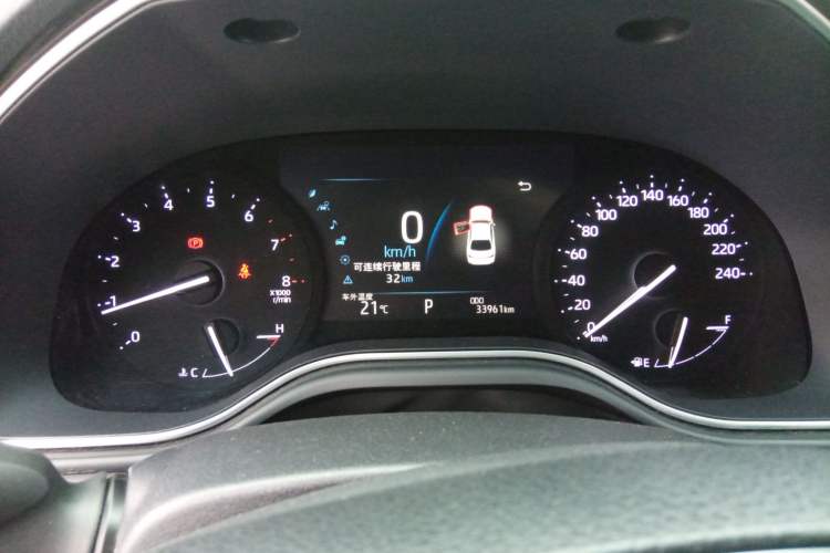 Used Toyota Avalon 2019 2.0L Ambition Edition China VI