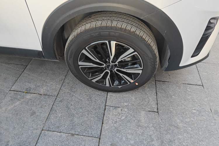 Used Kia kx1 Stonic 2021 1.4L CVT Fun Edition
