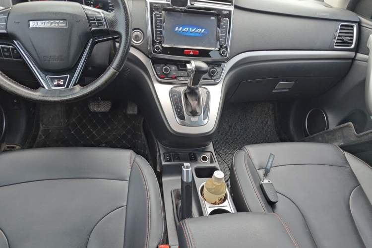 Used Haval H6 2015 Sport Edition 1.5T Automatic Two-Wheel Drive Luxury Model
