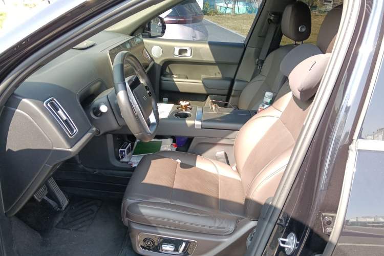 Used Li Auto L9 2022 Max model
