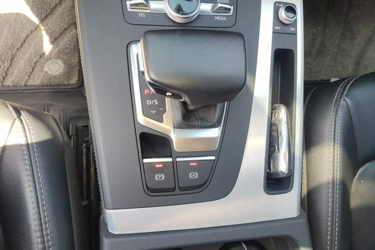 Used Audi Q5L 2020 Updated 40 TFSI Prestige Fashion Edition