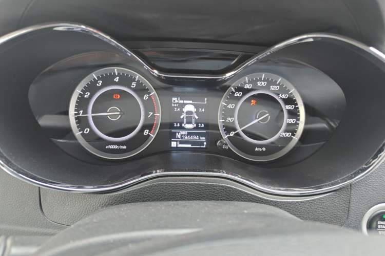 Used Baojun 560 2016 1.8L iAMT Luxury Model
