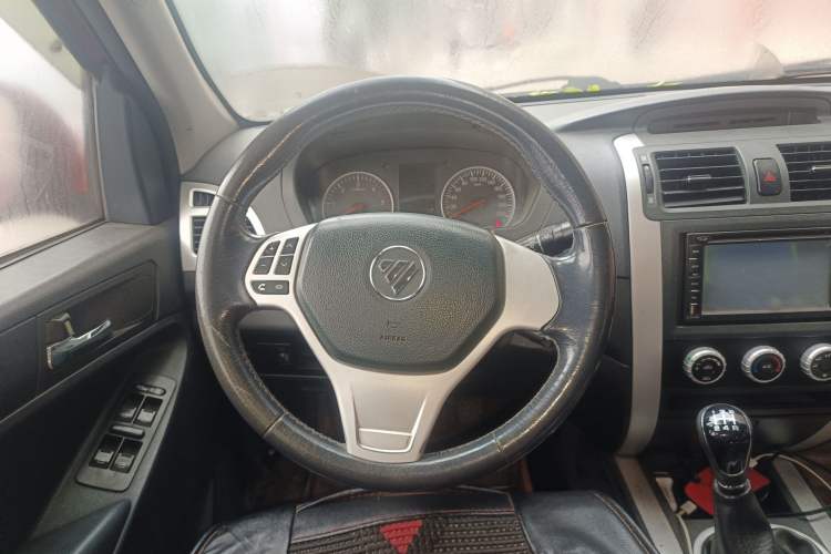 Used Foton Tunland 2015 2.8T Diesel Two-Wheel Drive Entry Version BJ493ZLQ4
