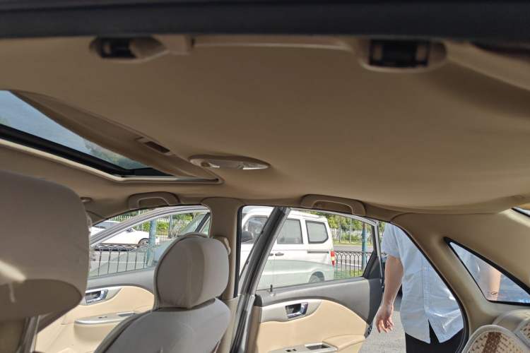 Used Buick Excelle 2013 1.5L Manual Classic Model