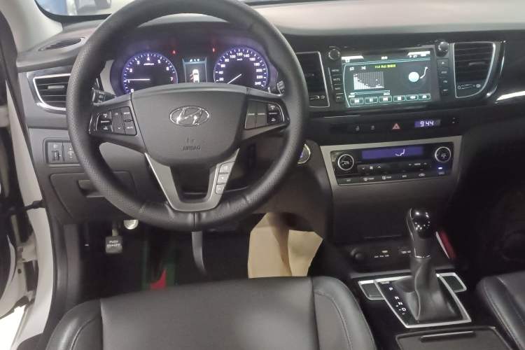 Used Hyundai Mistra 2014 1.8L Automatic Deluxe DLX Model
