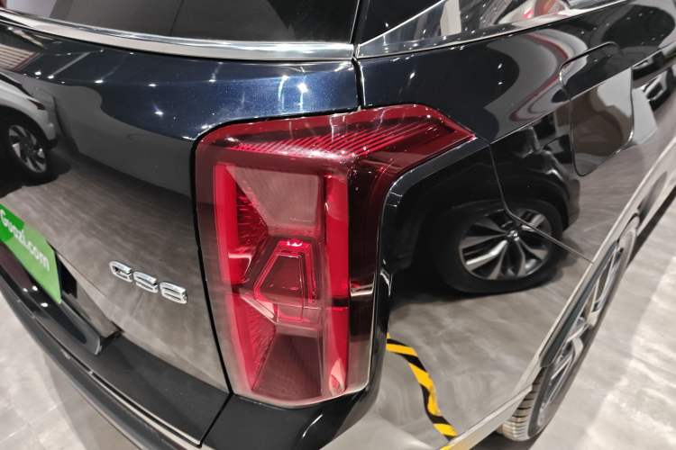 Used GAC Trumpchi GS8 2025 Linghang Series 2.0 TGDI Two-Wheel-Drive Luxury Edition 5 Seats
