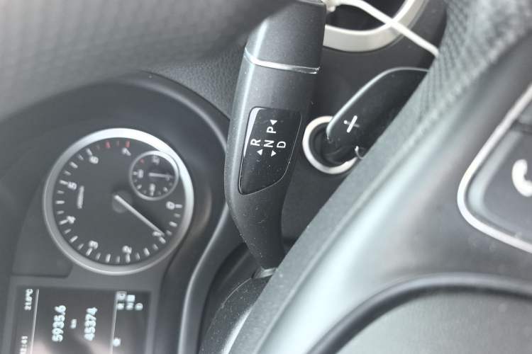 Used Mercedes-Benz Vito 2020 2.0T Elite Version 7 Seats