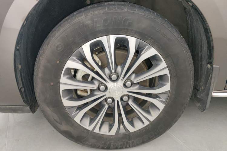 Used Buick GL8 2023 Land Executive Class 652T Luxury Model