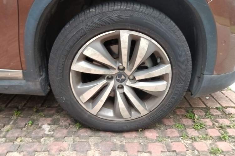 Used DS 6 2016 1.6T Luxury Edition THP160
