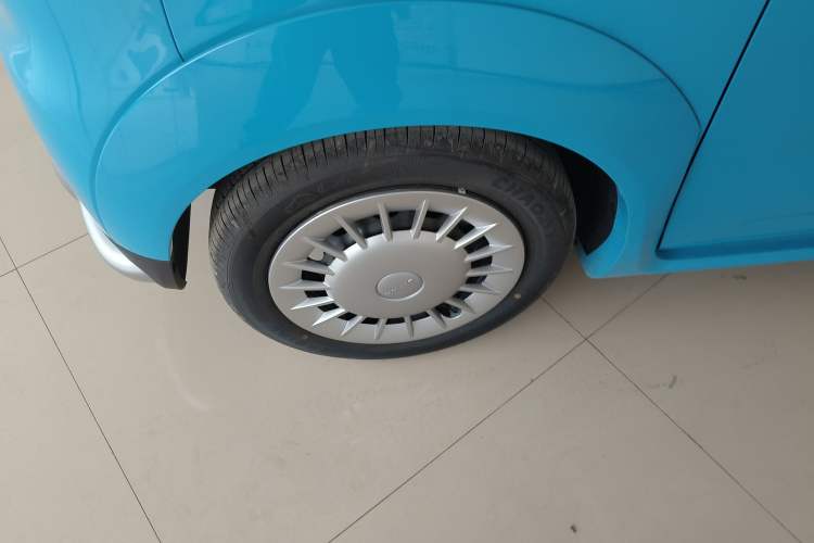 Used Livan Blue Balloon 2025 Model Dynamic Version Left Front Wheel Hub