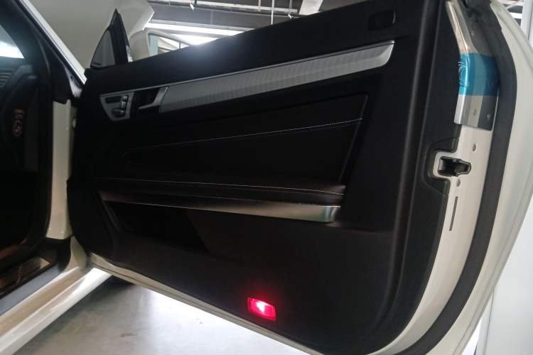 Used Mercedes-Benz E-Class 2016 E 260 Convertible Coupe Dynamic Edition
