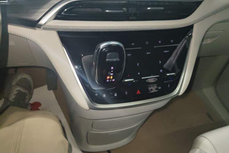 Used Buick GL8 2023 ES Lu Zun Luxury Edition and Yue Version