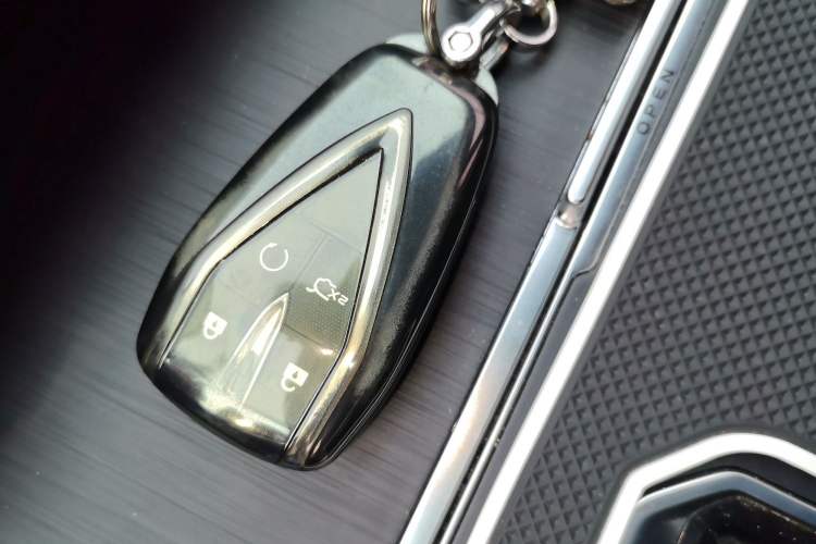 Used CHANGAN UNI-K iDD 2023 Zhidian iDD 1.5T 135km Smart & Fun Model Vehicle Key