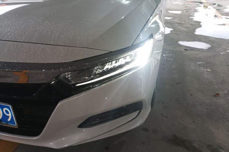 Used Honda Accord 2018 260TURBO Elite Edition China V Left Front Headlight