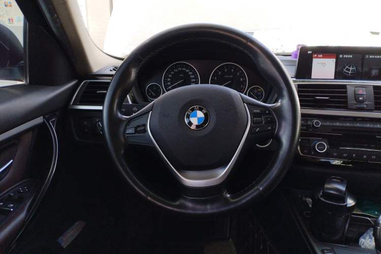 Used BMW 3 Series 2019 320Li Fashion Model
