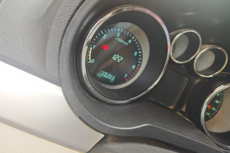 Used CHANGAN KAICHENG Ruixing M90 2016 2.0L Standard Version 4G94S
