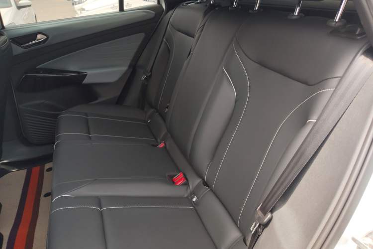 Used Volkswagen ID.4 X 2023 Pure Smart Edition