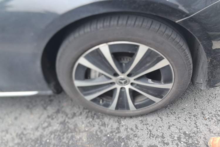 Used Mercedes-Benz E-Class New Energy 2023 E 350 e L Plug-in Hybrid Sedan