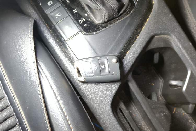 Used Volkswagen Tharu 2020 280TSI Two-Wheel Drive Luxury Plus Version China VI Standard