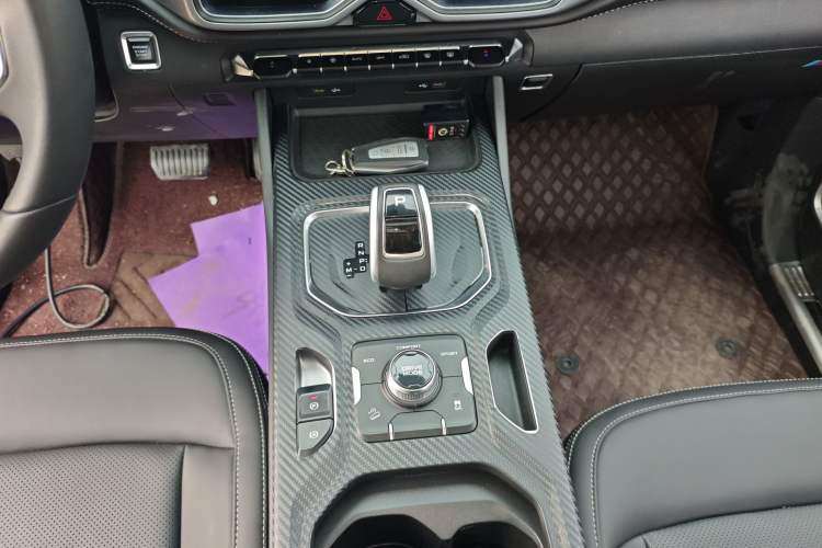 Used Geely Auto Haoyue 2020 1.8TD DCT Luxury Model 5 Seats Gear Lever