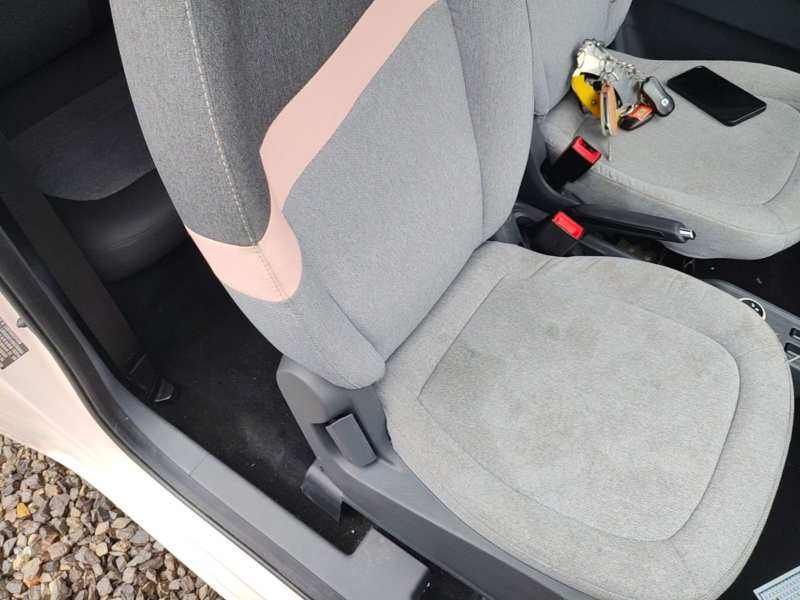 Used Wuling Hongguang MINIEV 2022 Macaron Premium Model – Lithium Iron Phosphate — 24