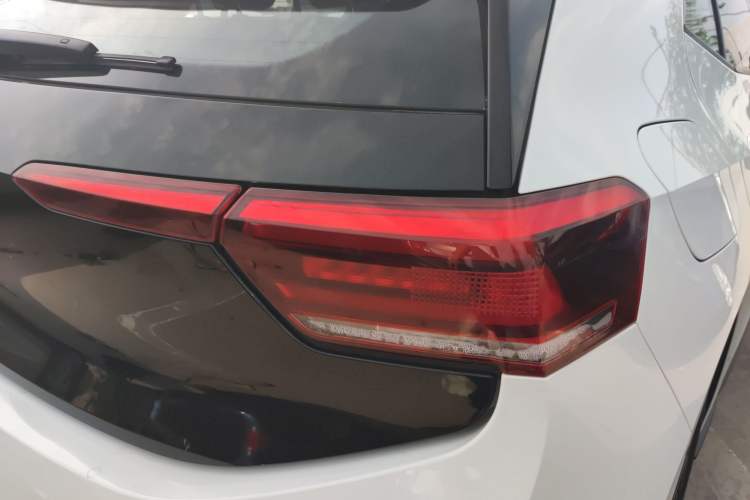 Used Volkswagen ID.3 2024 Outstanding Edition Exterior 3