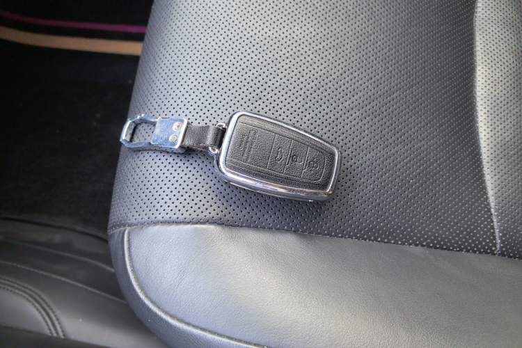 Used Toyota Prado  Vehicle Key