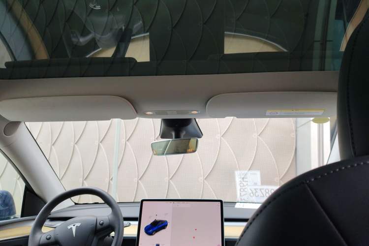 Used Tesla Model Y 2022 Rear-Wheel-Drive Version
