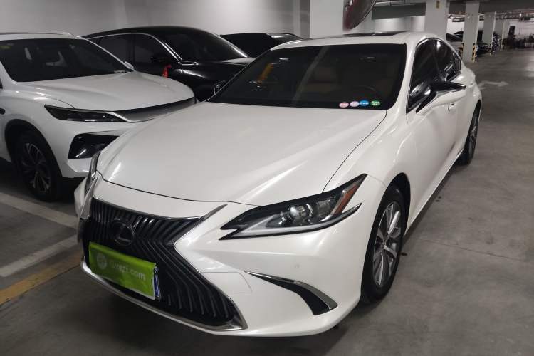 Used Lexus ES 2018 200 Excellence Edition China V Standard