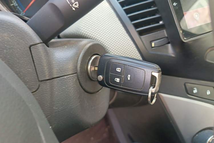 Used Chevrolet Cruze 2013 1.6L SE MT
