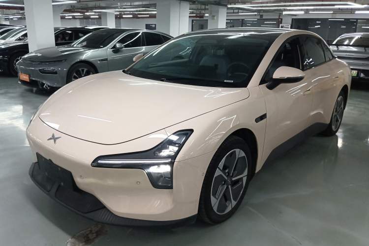 Used XPeng MONA M03 2024 620 with Ultra-Long Range