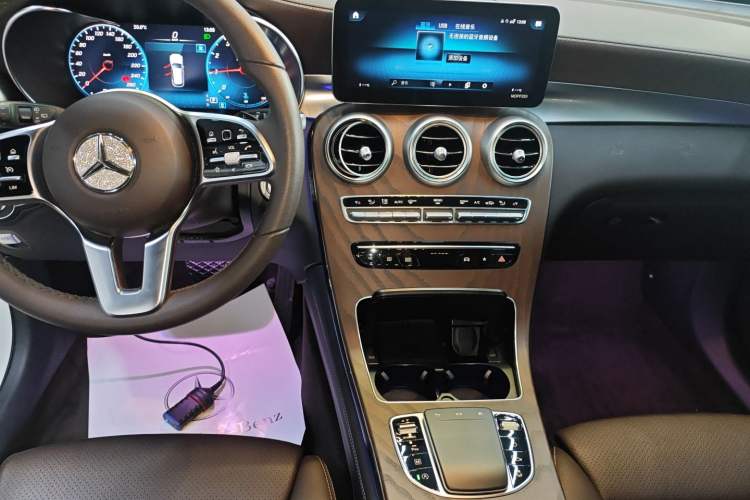 Used Mercedes-Benz GLC 2021 GLC 260 L 4MATIC Luxury Model