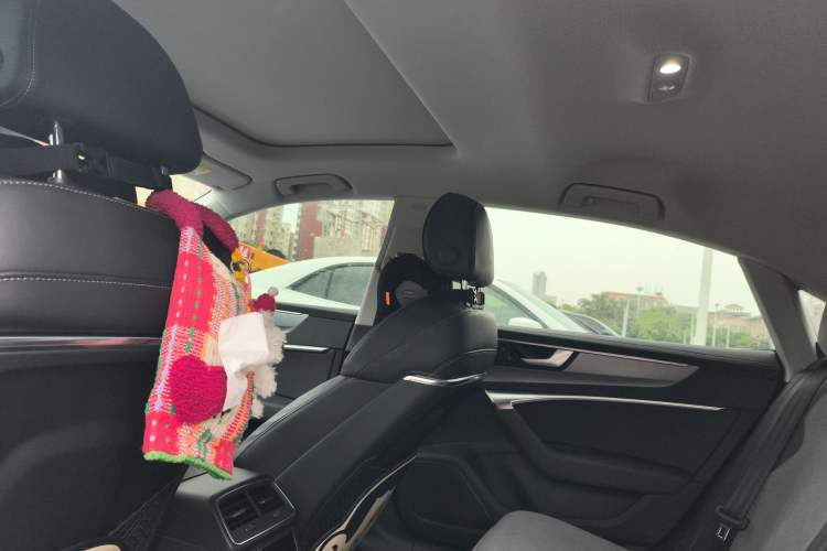 Used Audi A7L 2024 45TFSI quattro S-line Visionary Edition Flow Crystal Package