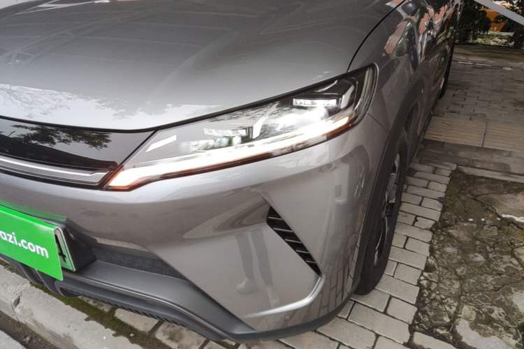 Used BYD Yuan UP 2024 401KM Beyond Edition Left Front Headlight
