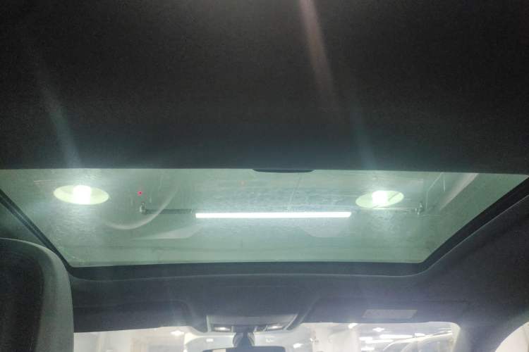 Used Volkswagen FAW-Volkswagen CC 2020 330TSI Huayan Edition China VI Standard Headliner