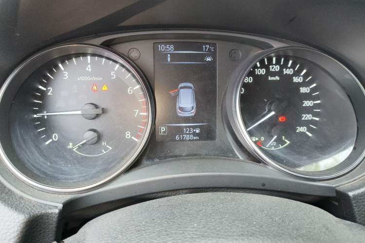 Used Nissan Qashqai 2019 2.0L CVT Luxury Edition Instrument Cluster