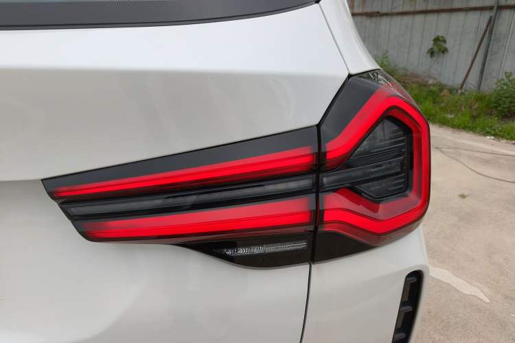 Used BMW X3 2023 Restyled xDrive30i Leading Edition M Night Sky Package Right Rear Taillight