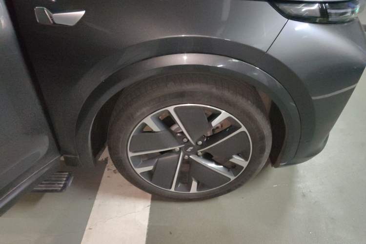 Used Li Auto L7 2023 Pro Model
