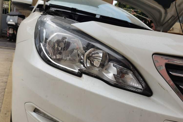 Used Peugeot 408 2015 1.2T Automatic Luxury Edition
