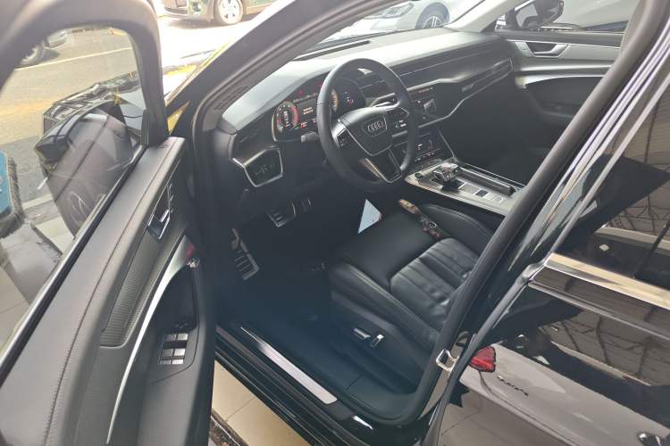 Used Audi A6L 2024 40 TFSI Luxury Prestige Edition