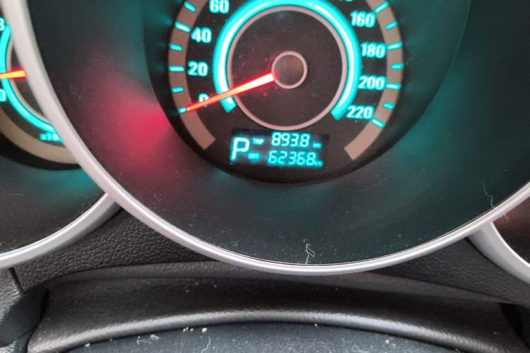 Used CHANGAN Eado 2013 1.6L Automatic Junku Model China IV Standard Odometer Close Up