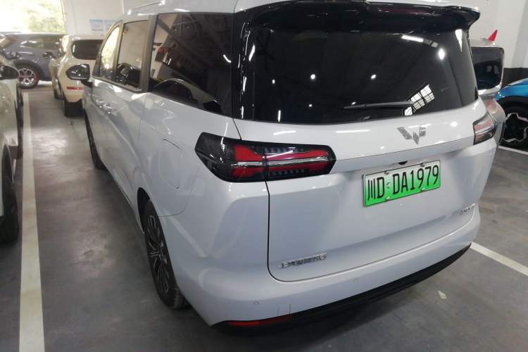 Used Wuling Wuling Starlight 730 2025 Model Pure Electric 500km Luxury Edition