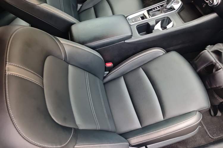 Used Nissan Sylphy 2022 1.6L XL CVT Enjoyment Edition Right Front Seat