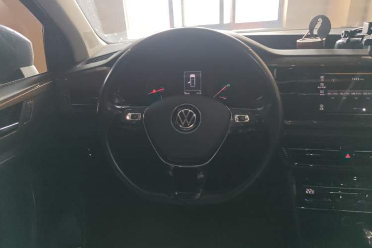 Used Volkswagen Tharu 2021 280TSI Two-Wheel Drive Comfort Edition
