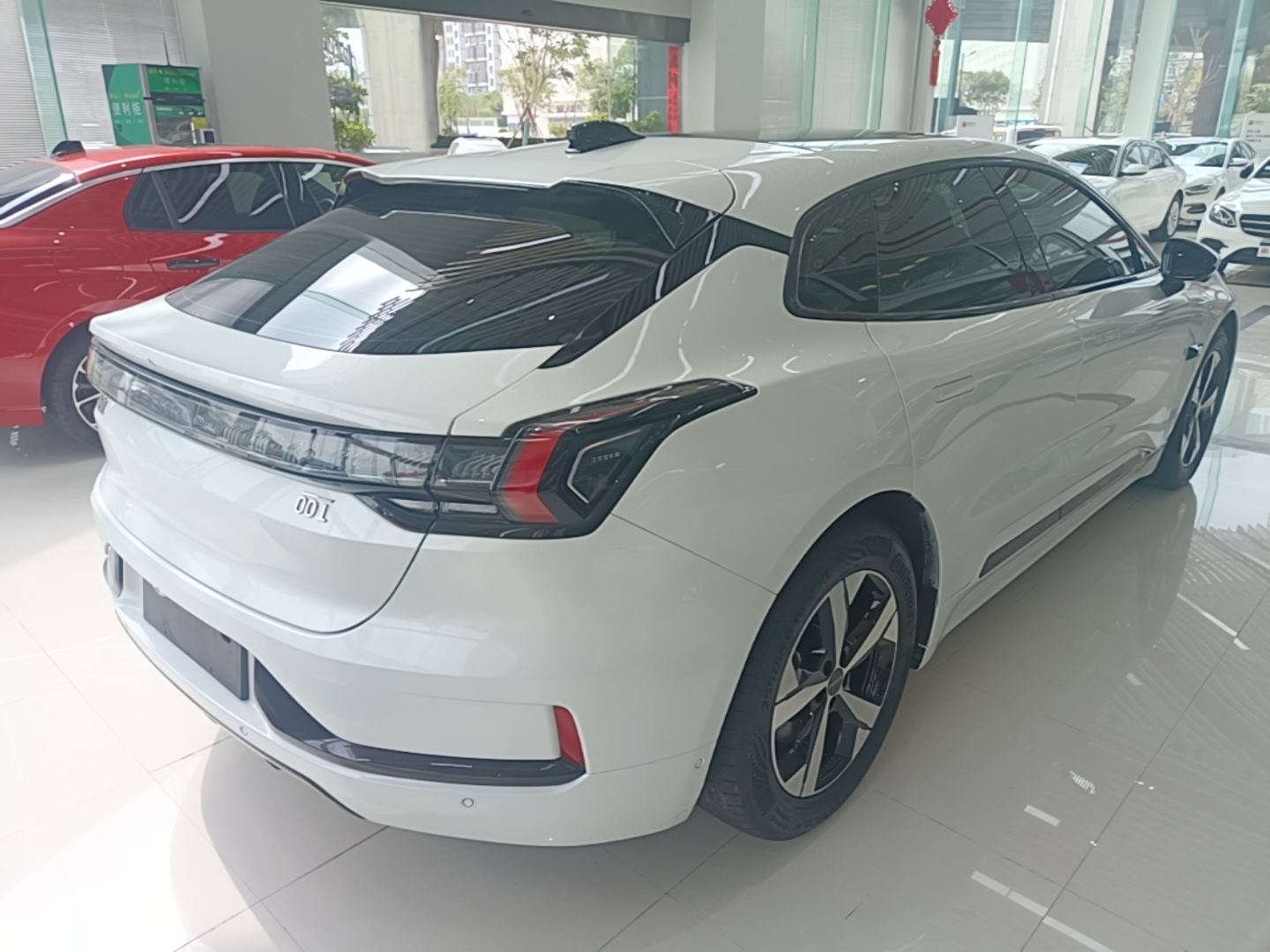 Zeekr 001 2023 WE Edition 86 kWh — снимка 6