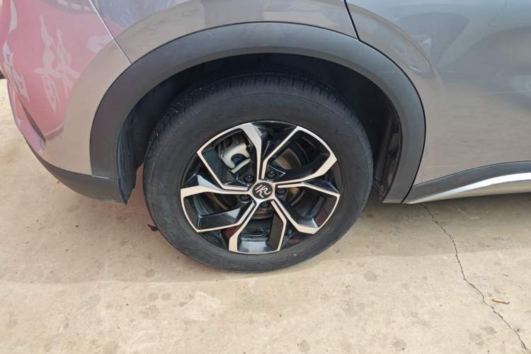Used BYD Yuan PLUS 2022 430 km Luxury Version Right Rear Wheel Hub